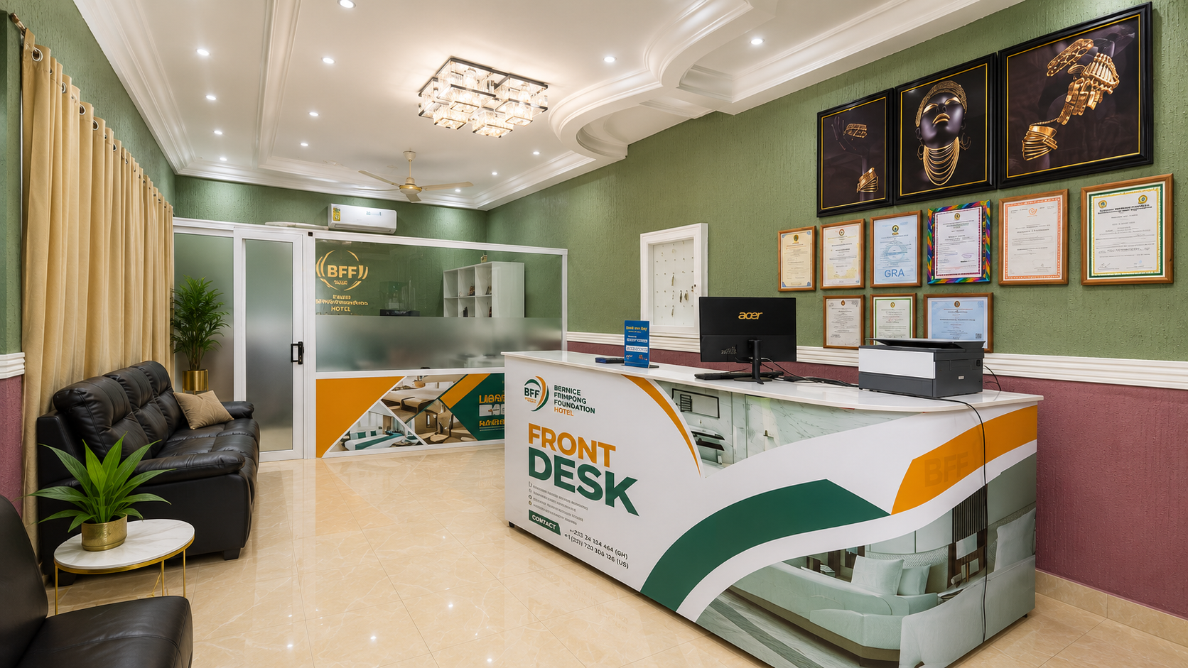 Guests arriving at the TRINEXX Hotel reception